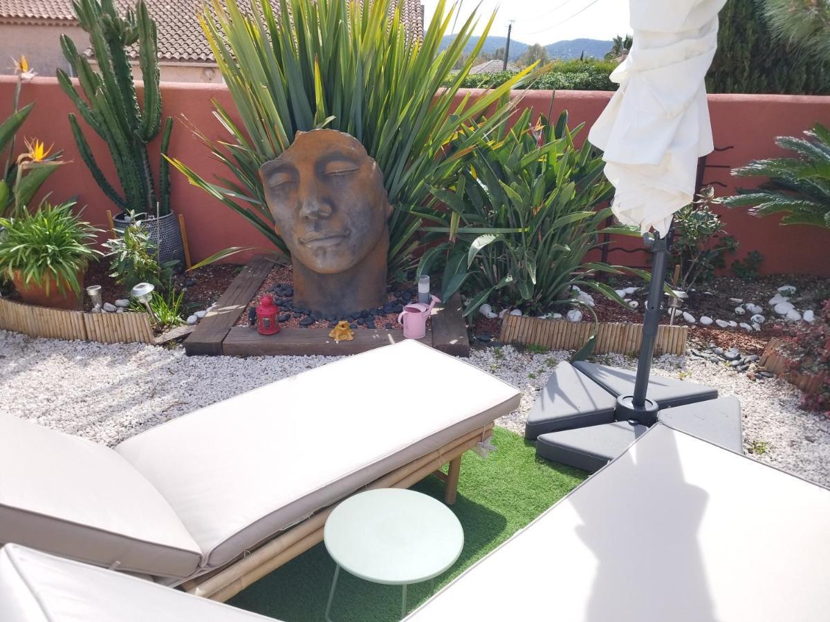 Le Petit Atelier Villa Bormes-les-Mimosas Bagian luar foto